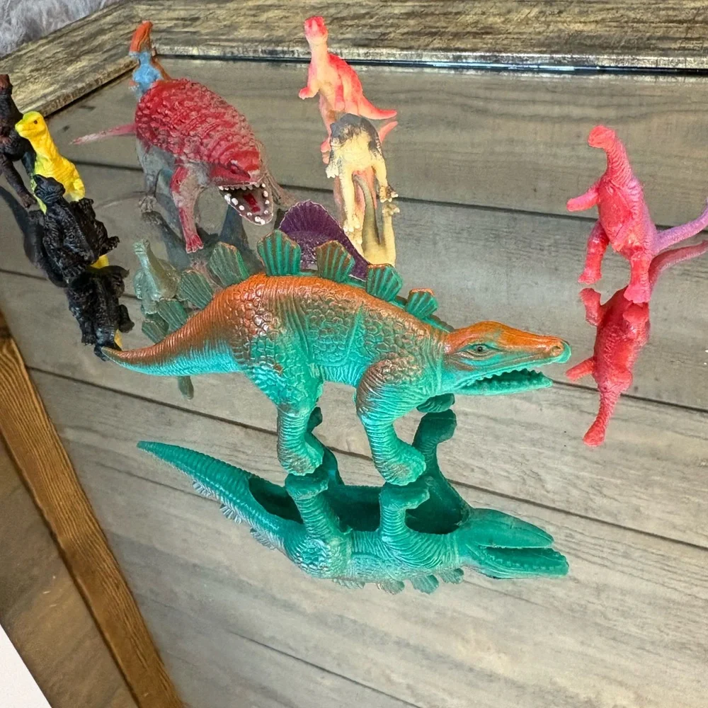Dinosaur Figurine Set of 11 Rubber & Plastic Colorful Cake Toppers Toy Lot